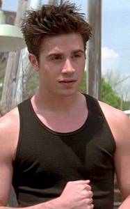 Freddie Prinze Jr. em Eu sei o que vocês fizeram no verão passado