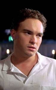Johnny Galecki em Eu sei o que vocês fizeram no verão passado